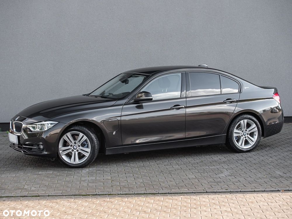 BMW Seria 3 330e iPerformance M Sport - 7