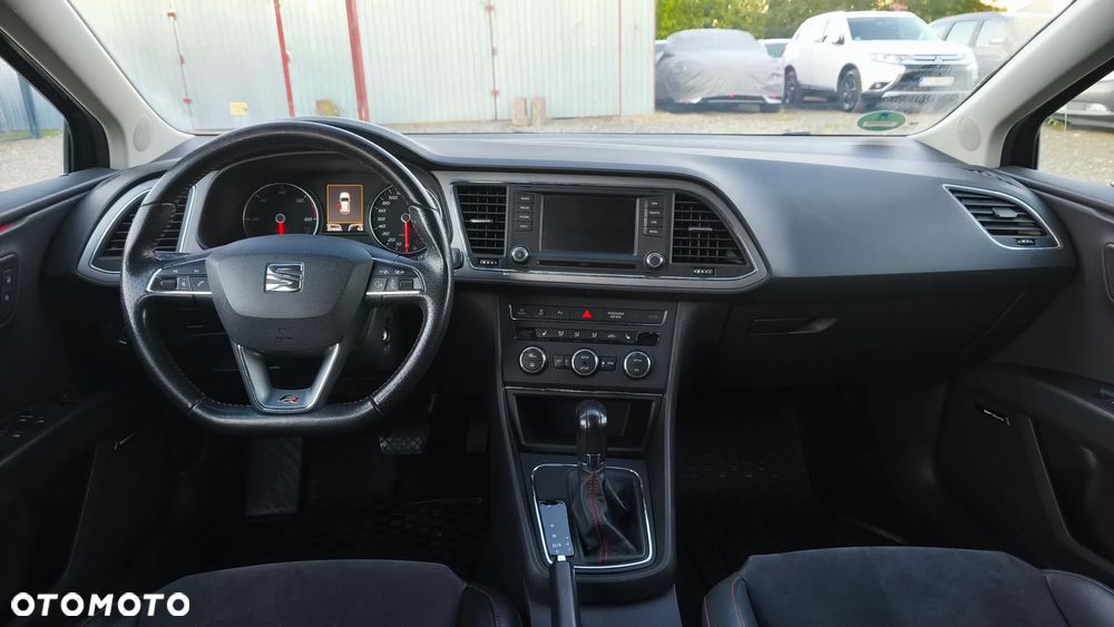 Seat Leon 2.0 TDI DPF Start&Stop DSG XCELLENCE - 25