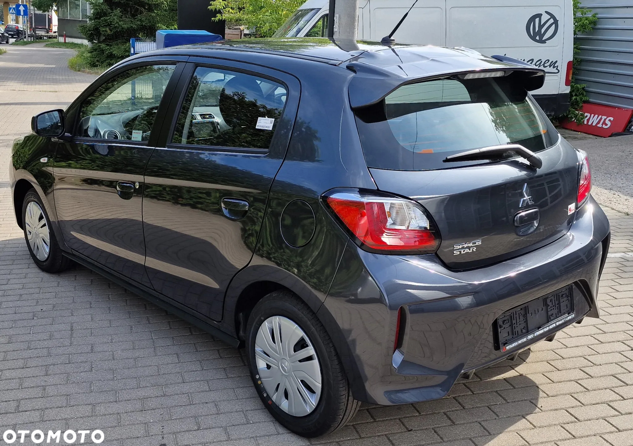 Mitsubishi Space Star 1.2 Invite SDA CVT - 8