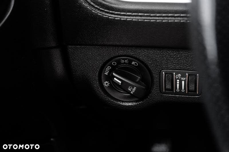 Dodge Charger 3.6 GT - 13