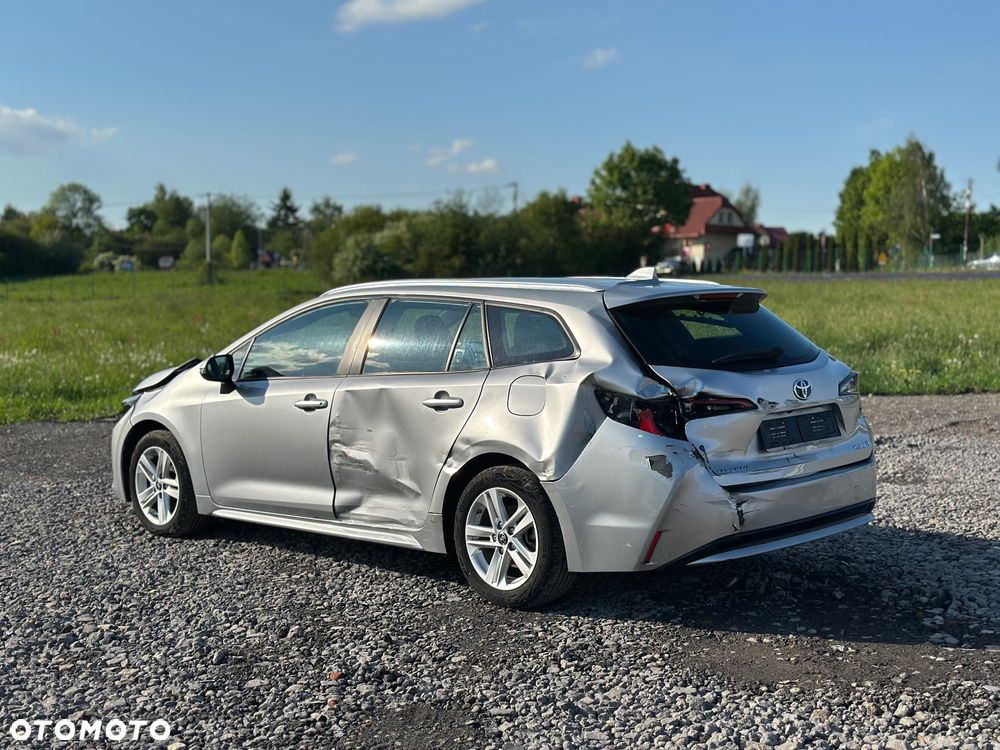 Toyota Corolla - 12