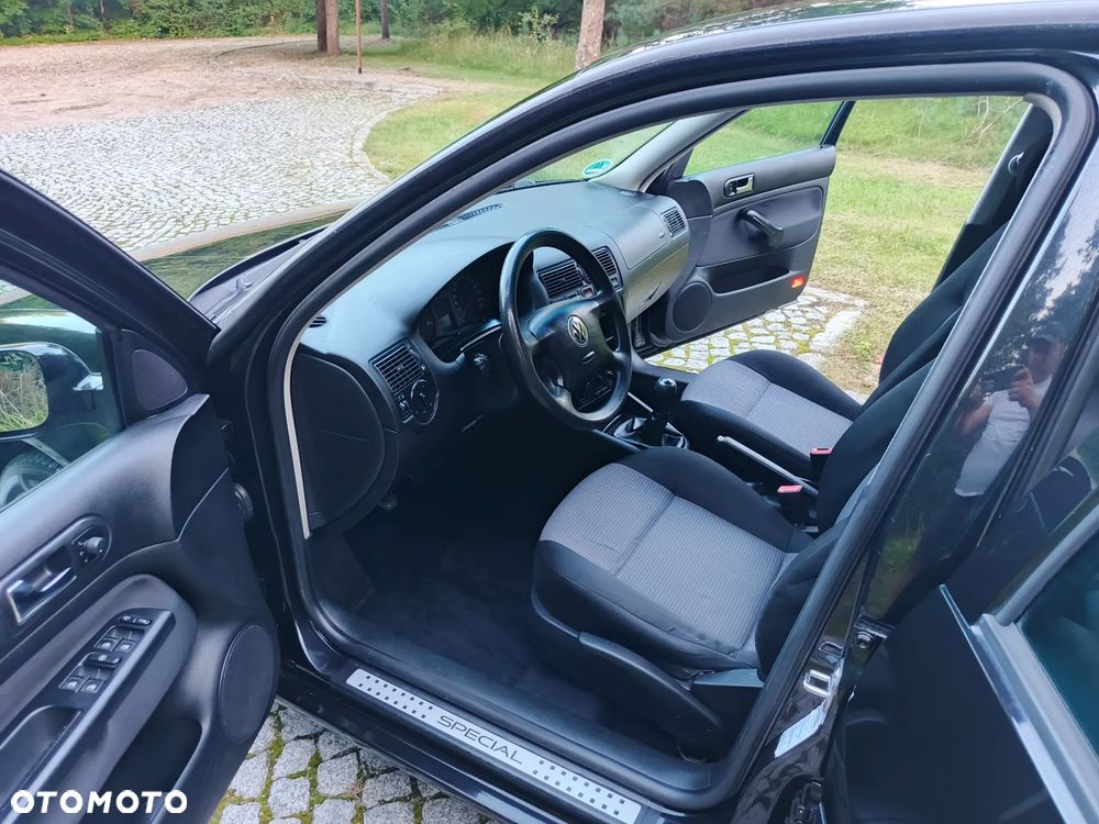 Volkswagen Golf 1.9 TDI Trendline - 17