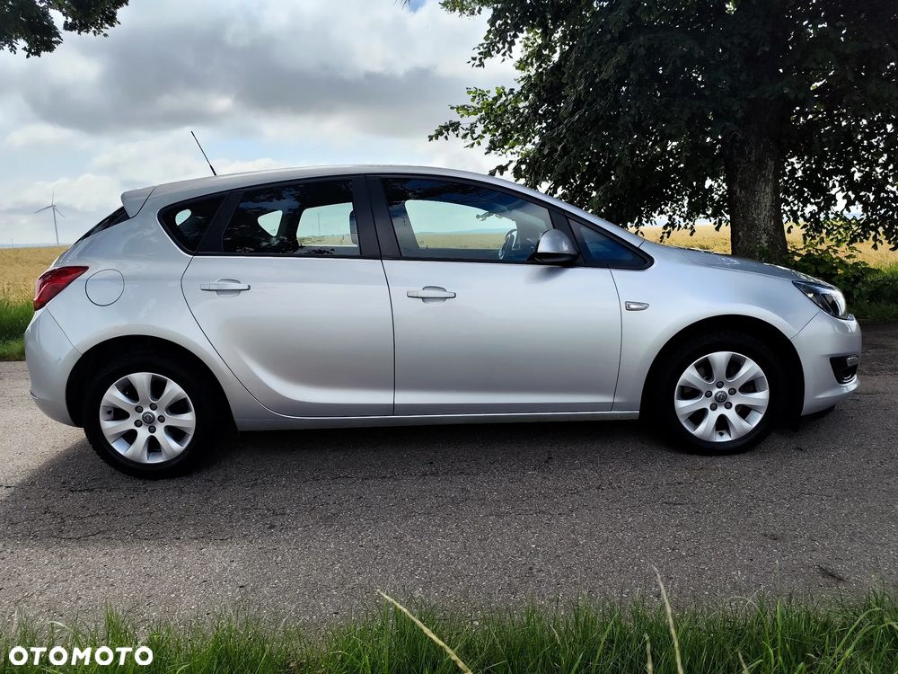 Opel Astra 1.6 CDTI Enjoy - 5