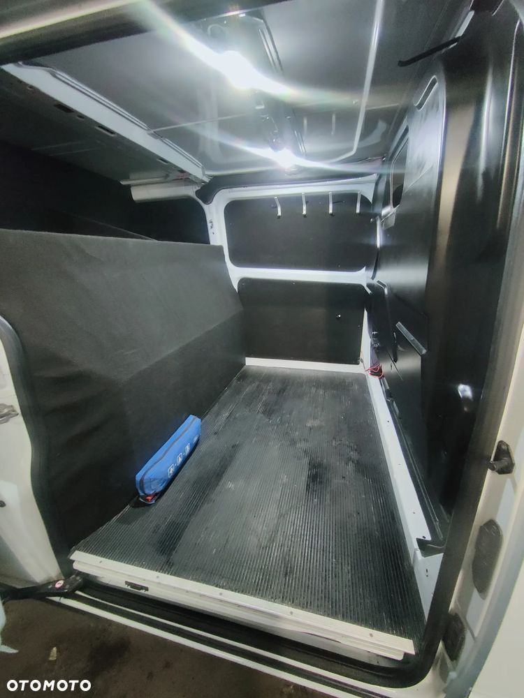 Ford Custom L2H1 170 kM, Automat - 18