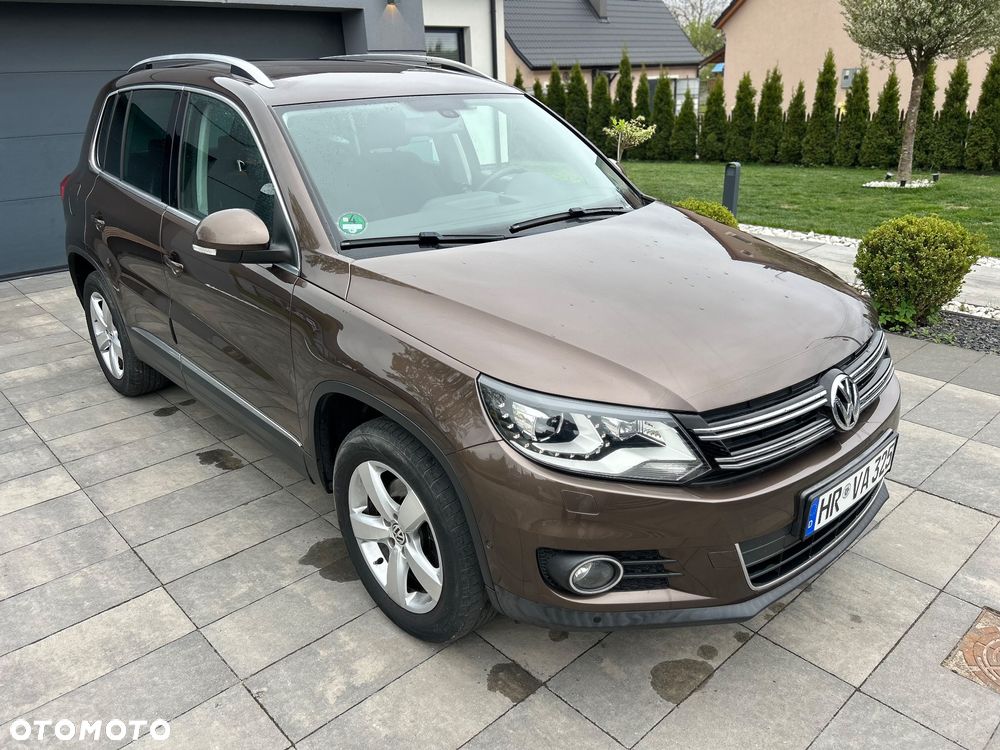 Volkswagen Tiguan 2.0 TDI DPF 4Motion BlueMotion Technology DSG Sport & Style - 4