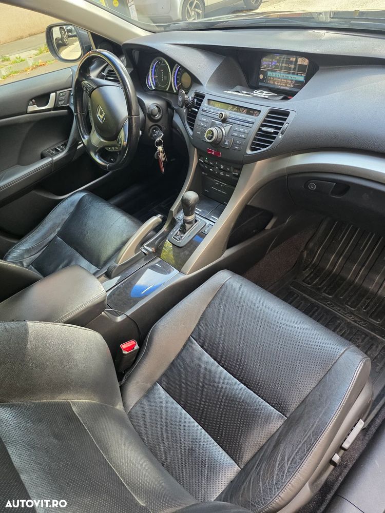 Honda Accord - 12