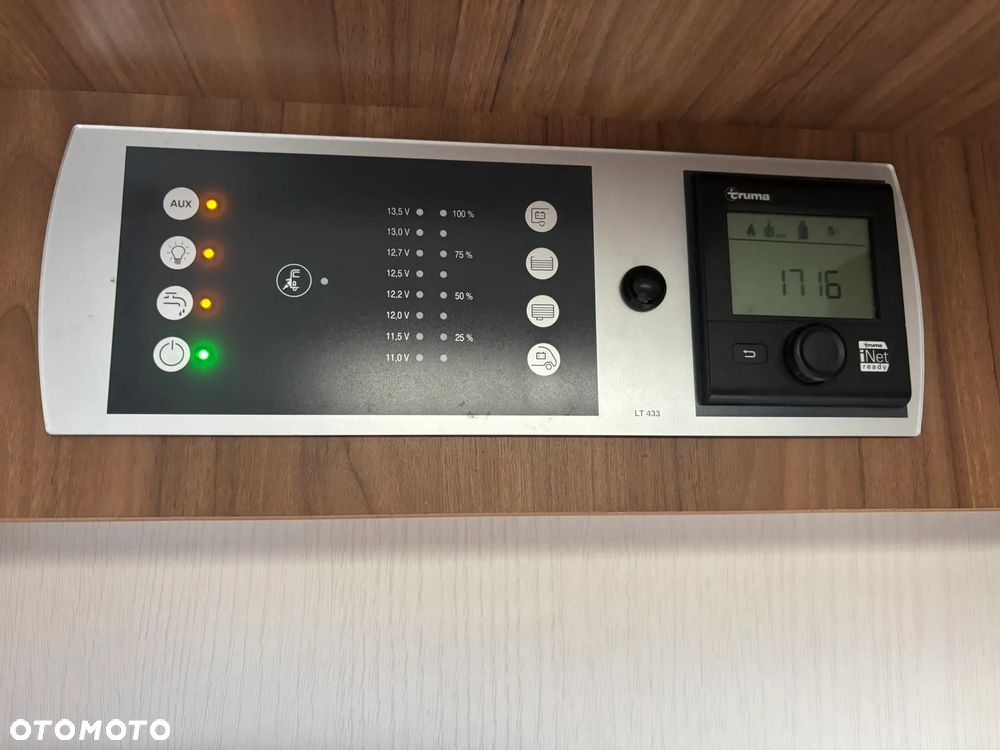 PILOTE Essentail C700 - 8