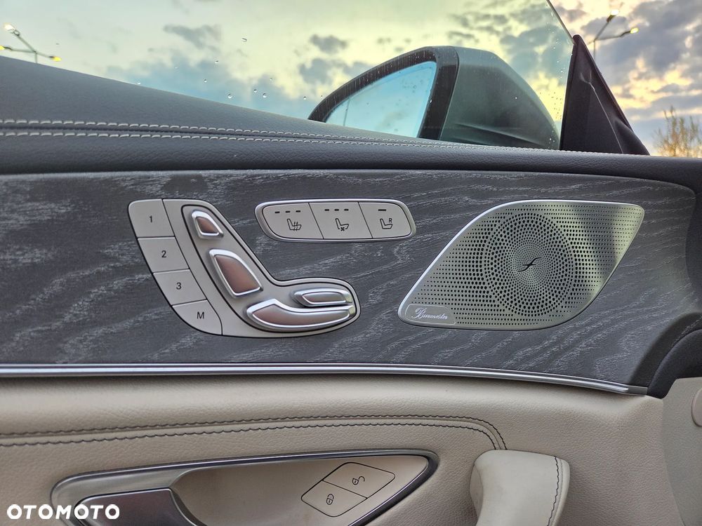 Mercedes-Benz CLS - 17