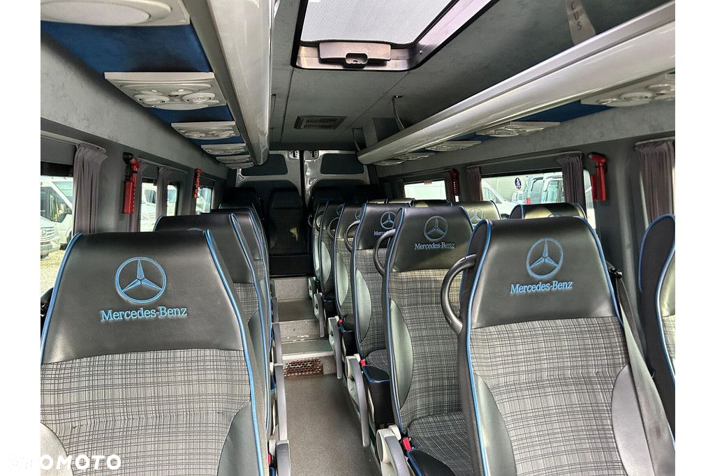 Mercedes-Benz Sprinter 519 - 14