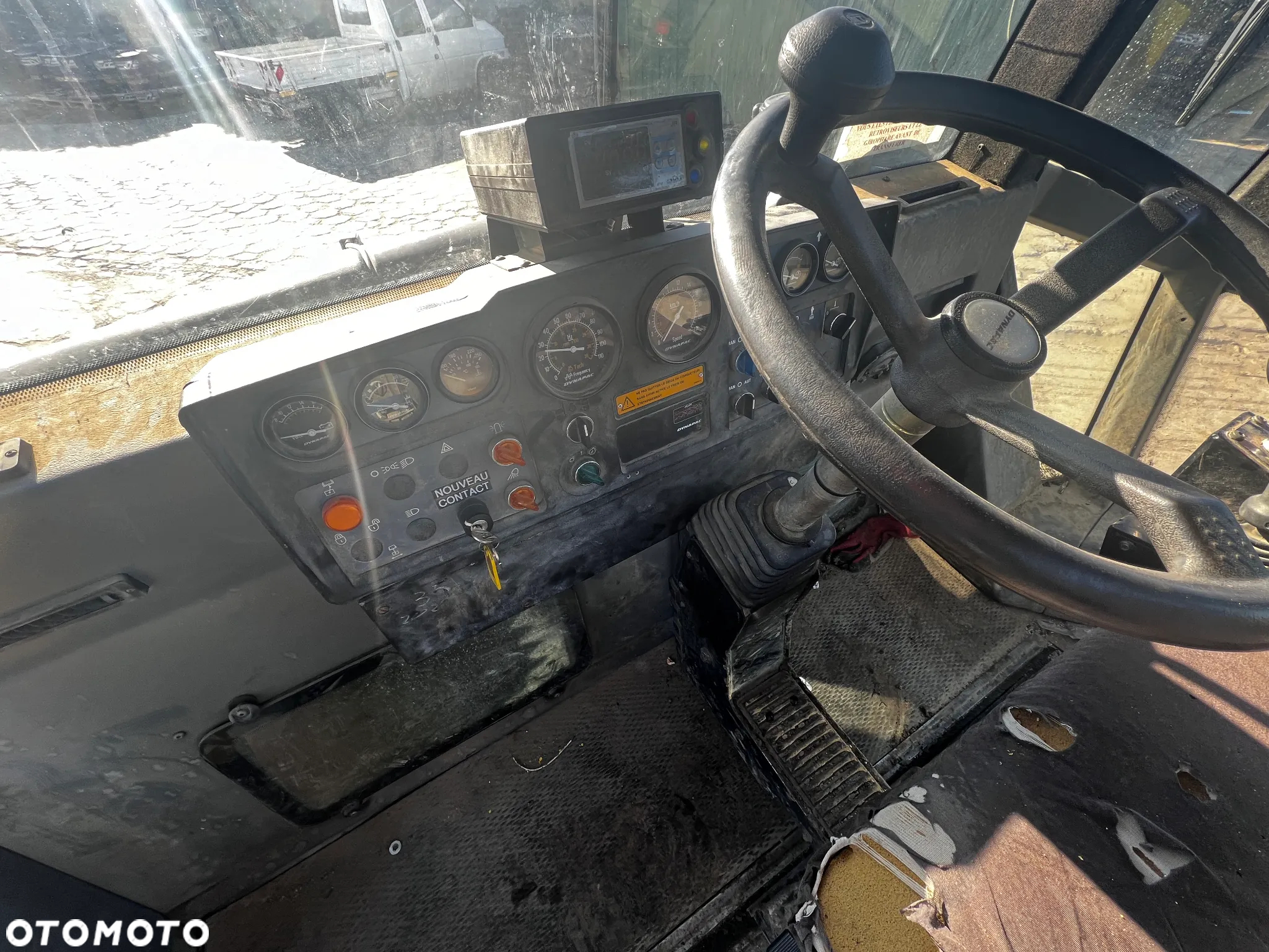 Dynapac CC422 walec - 8