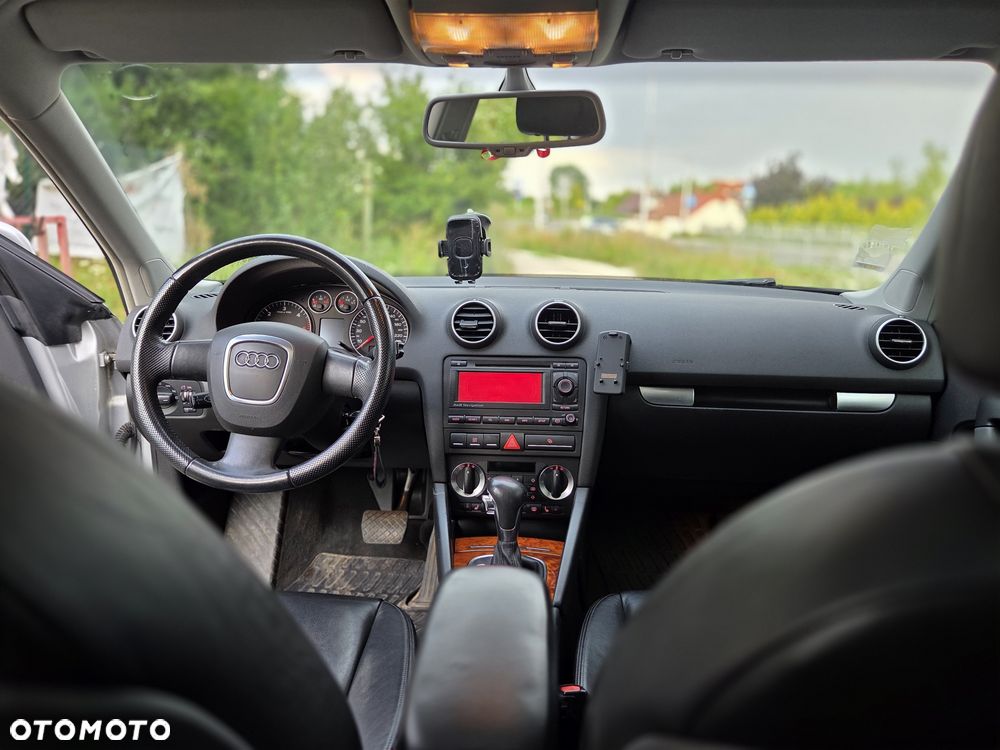 Audi A3 Sportback - 8