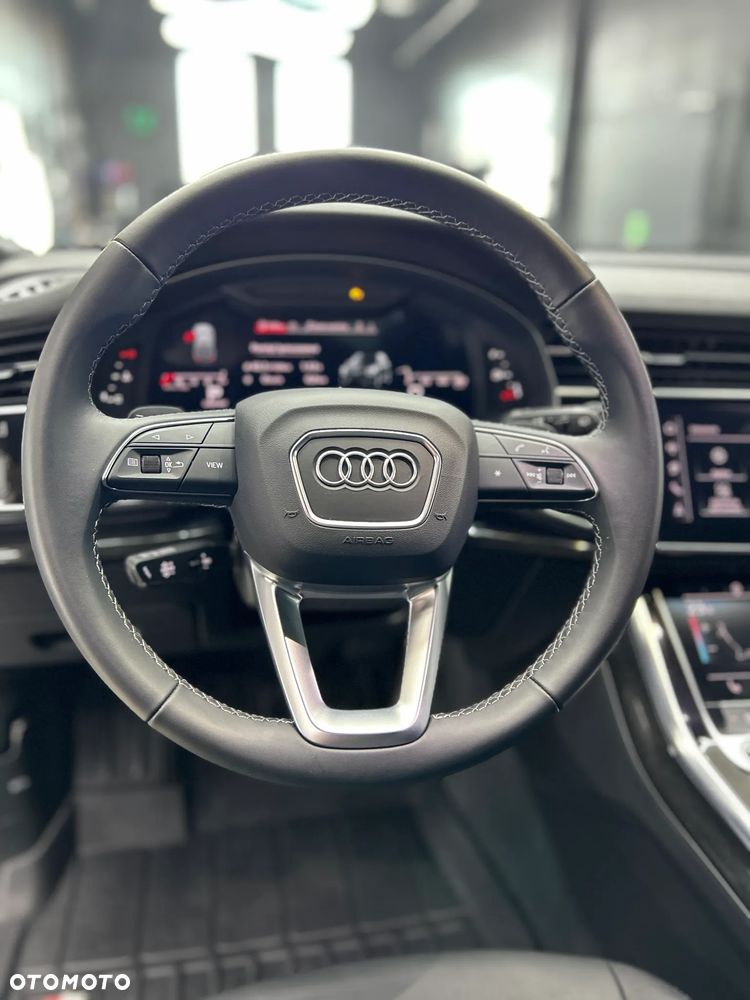 Audi Q7 - 16