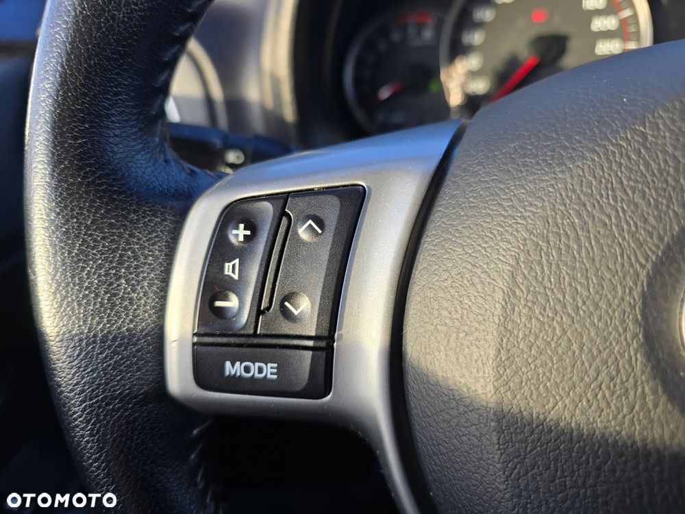 Toyota Yaris 1.0 Luna - 22