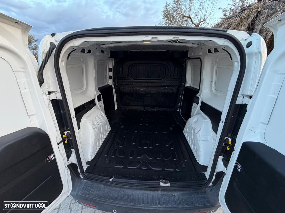 Fiat Doblo 1.3 Multijet - 12