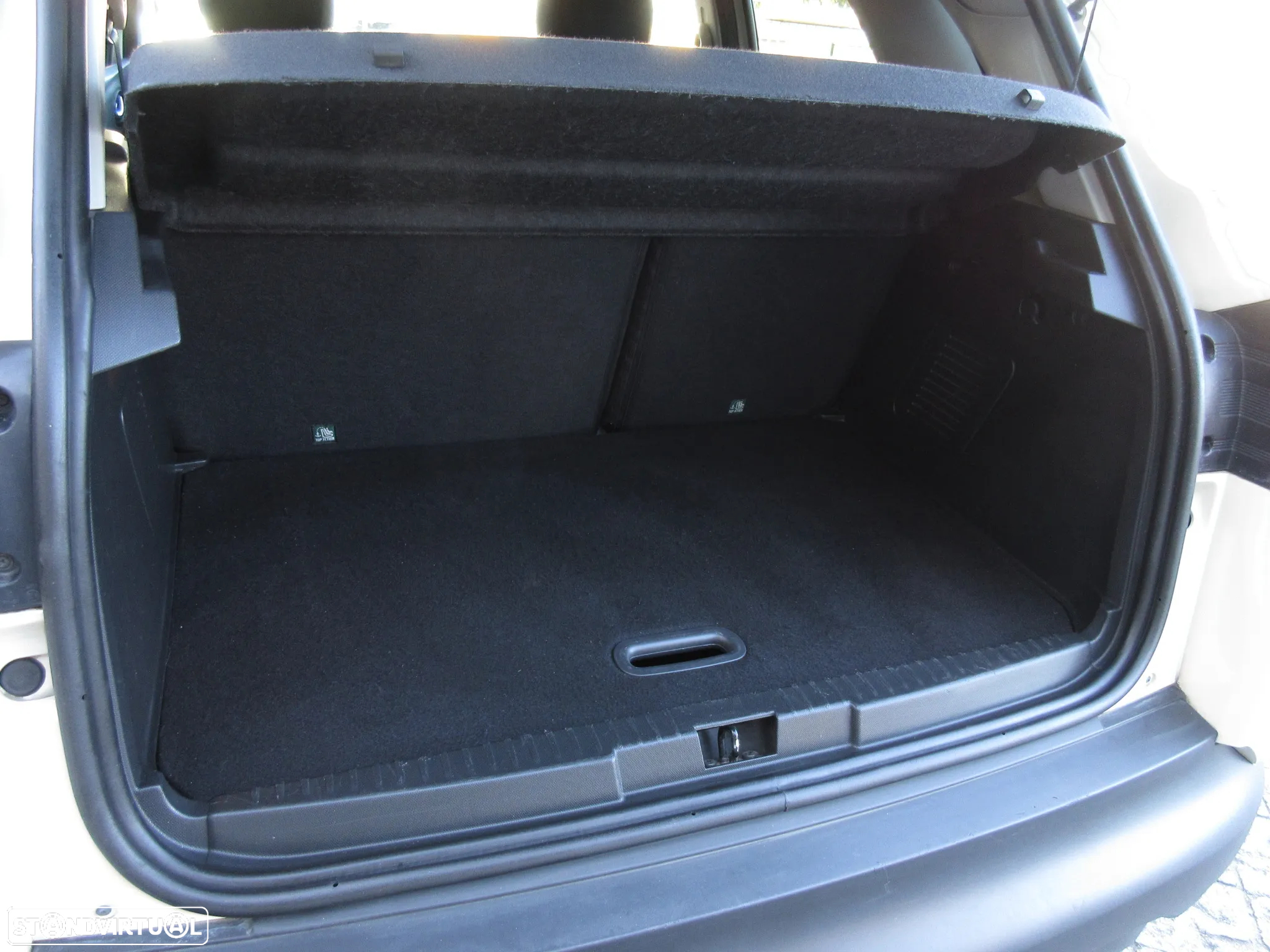 Renault Captur 1.2 TCe Exclusive EDC - 17