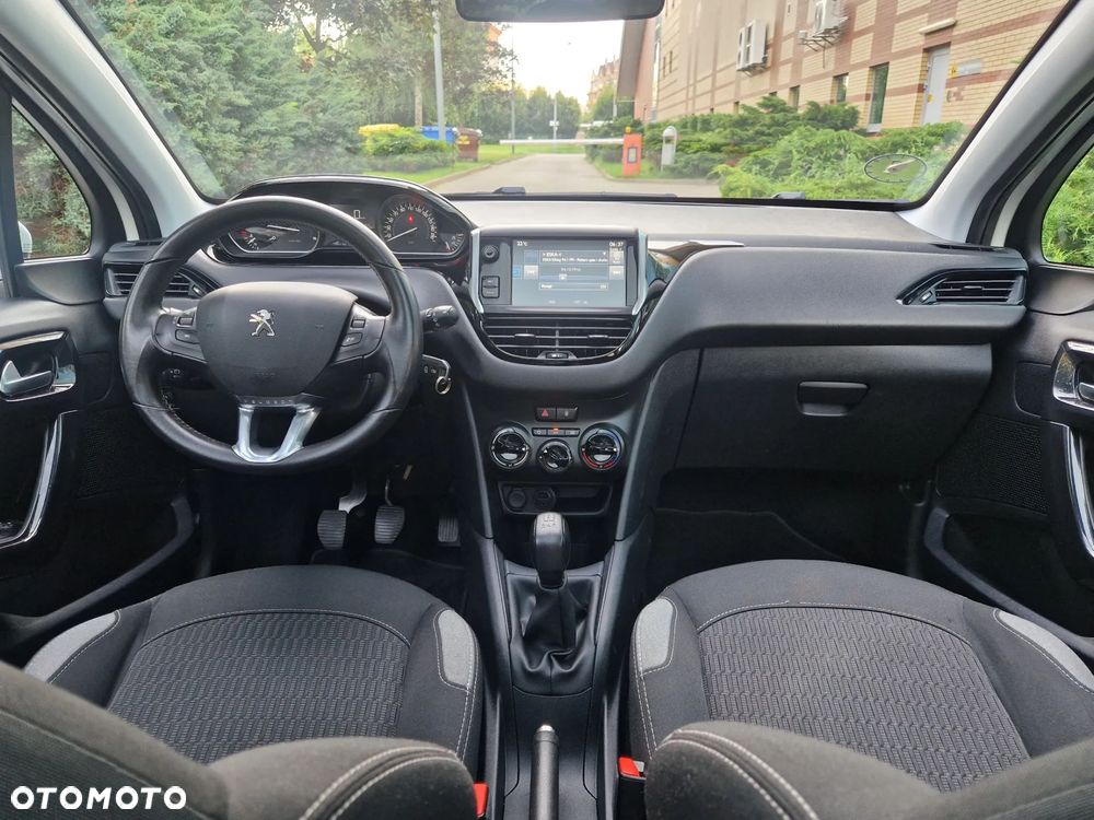 Peugeot 208 Blue-HDi 100 Stop&Start Allure - 15