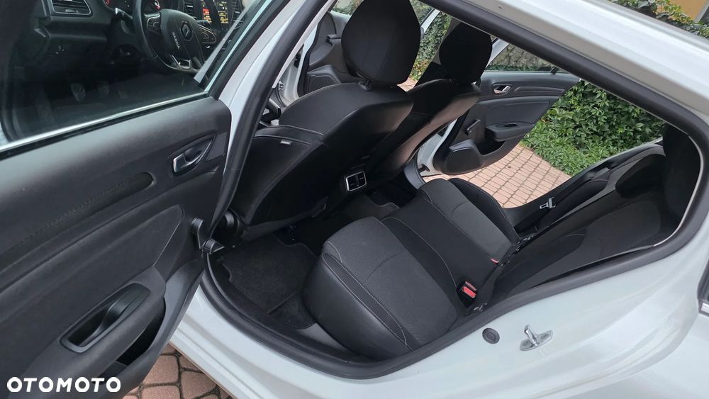Renault Megane 1.2 Energy TCe Intens - 33