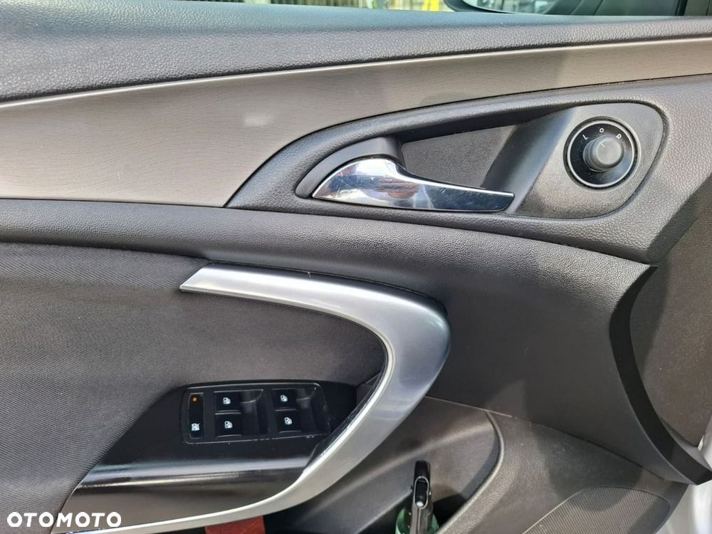 Opel Insignia 2.0 CDTI Sport - 32