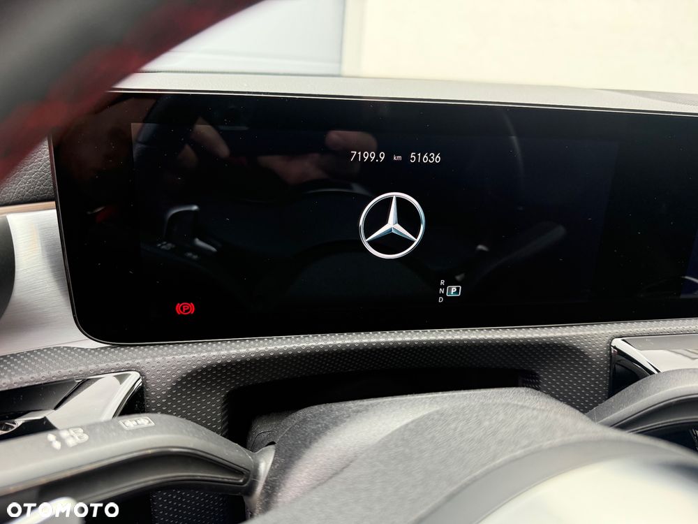 Mercedes-Benz CLA 200 AMG Line 7G-DCT - 8
