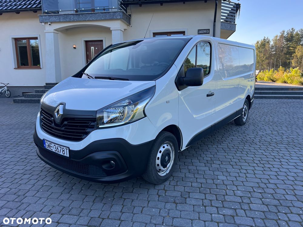 Renault TRAFIC - 1