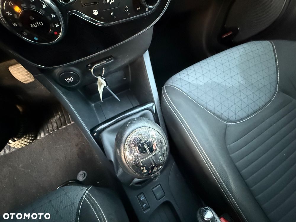 Renault Clio 1.5 dCi Limited - 22