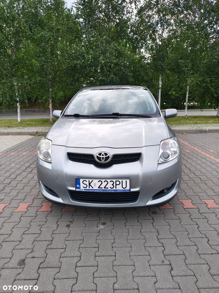 Toyota Auris 1.6 Sol - 3