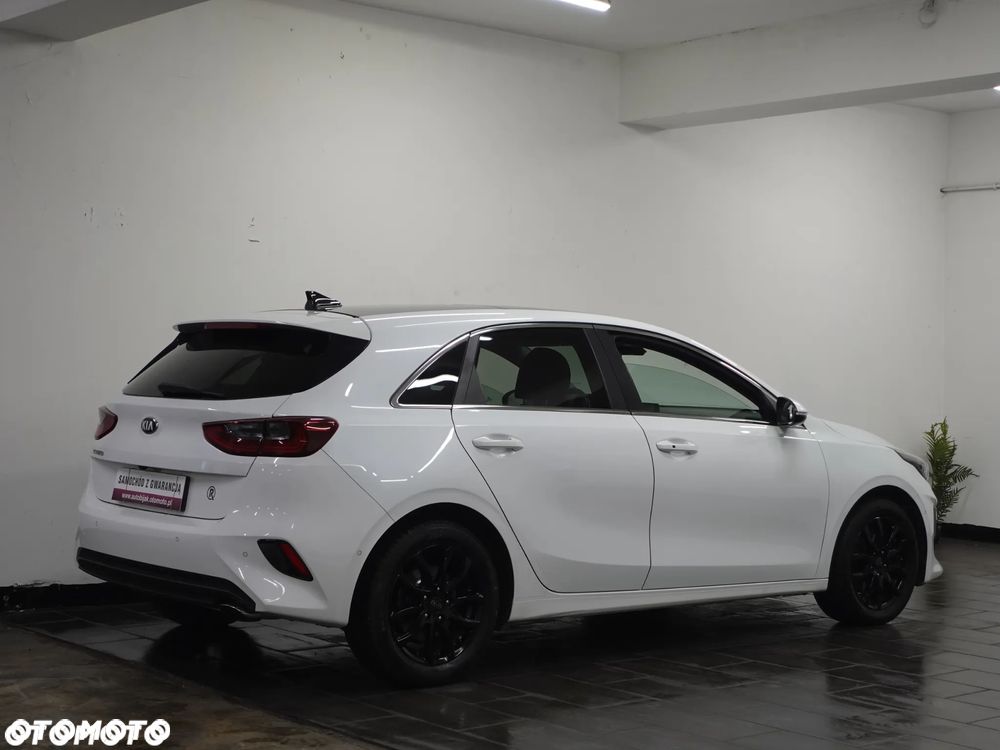 Kia Ceed 1.4 T-GDI OPF Platinum Edition - 8