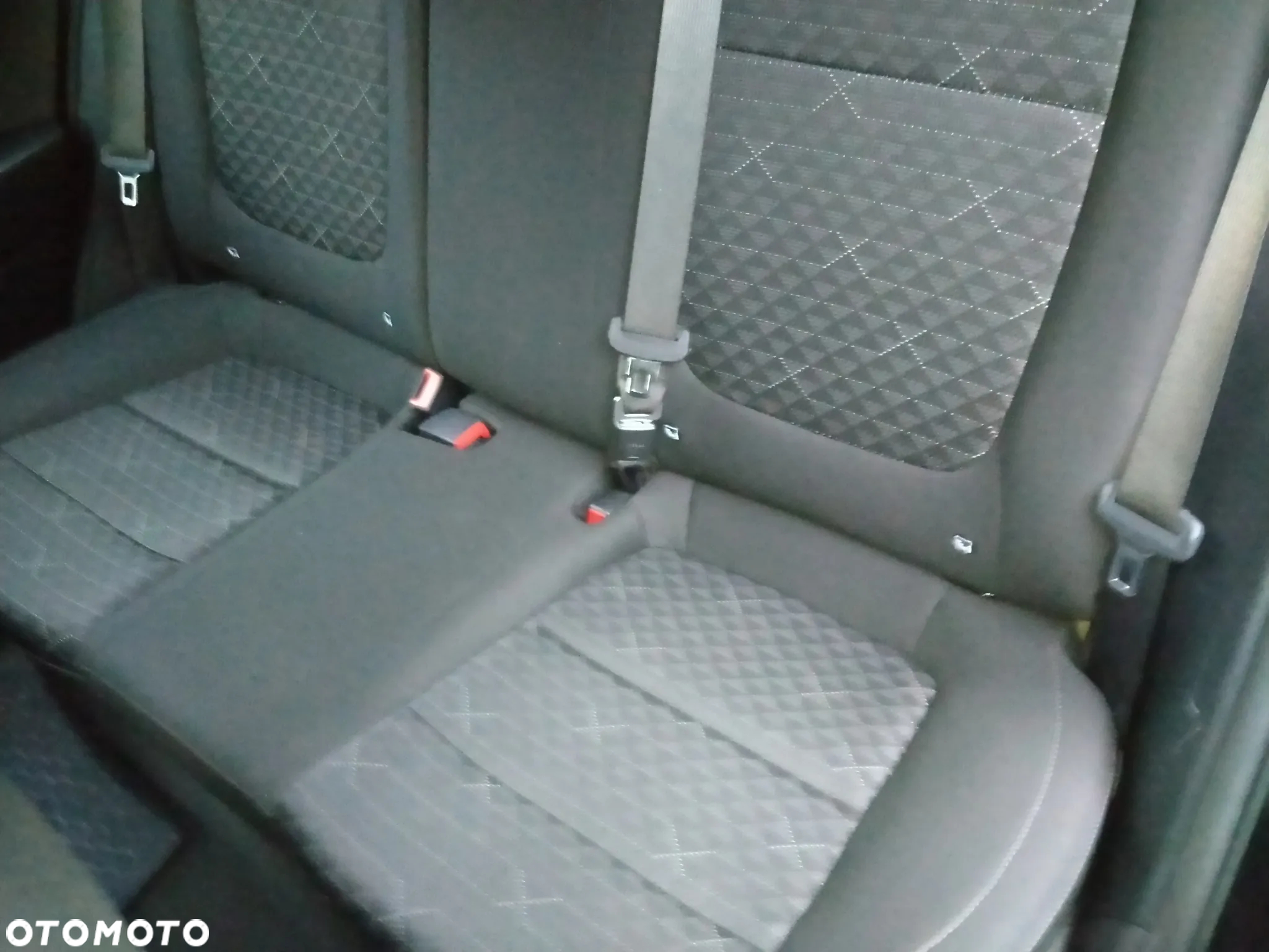 Kia Rio 1.2 M - 21