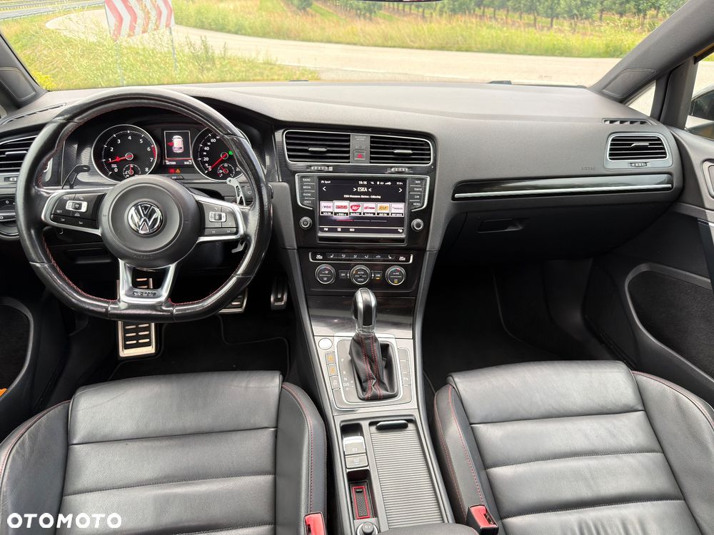 Volkswagen Golf 2.0 TSI BMT GTI Performance DSG - 29