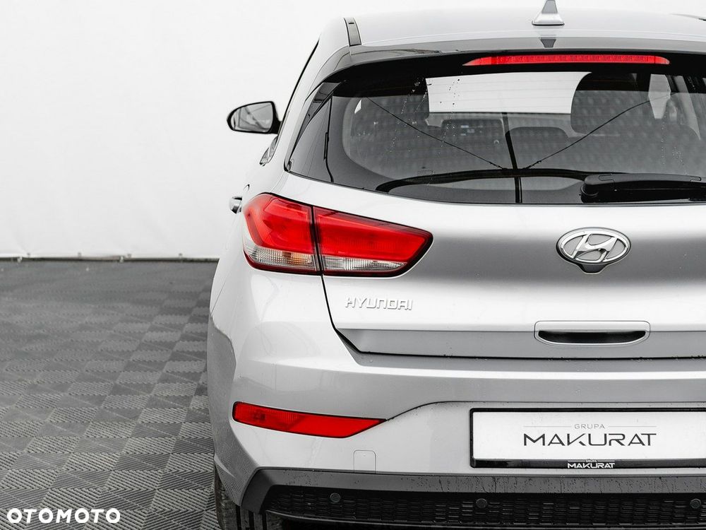 Hyundai i30 1.5 DPI Classic + - 12