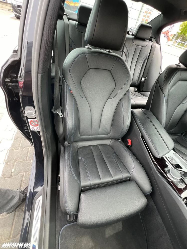 BMW Seria 5 520d Aut. M Sport Edition - 7