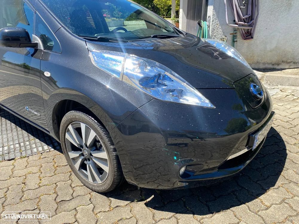 Nissan Leaf - 2