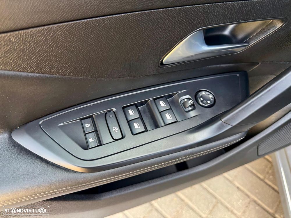 Peugeot 308 SW BlueHDi 130 EAT8 Allure Pack - 7