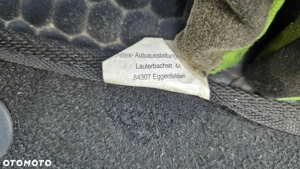 Dywaniki Wycieraczki Wykładzina Czarne Welur Europa Komplet Audi A4 B6 B7 Seat Exeo Sedan Kombi - 36