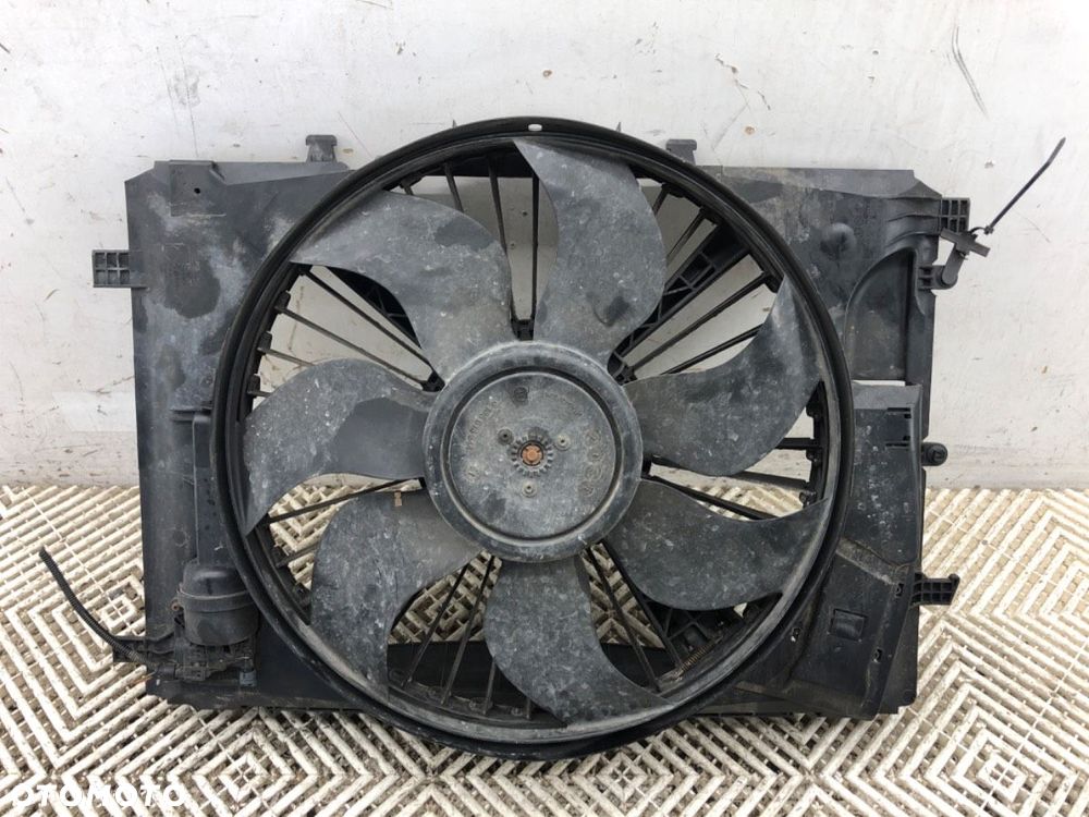 WENTYLATOR CHŁODNICY  MERCEDES-BENZ KLASA E T-Model (S212) 2009 - 2016 E 200 CDI / BlueTEC - 1