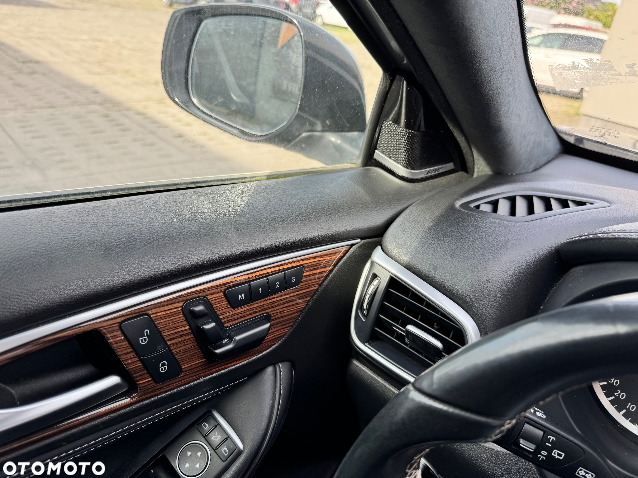 Infiniti Q30 1.5d - 18