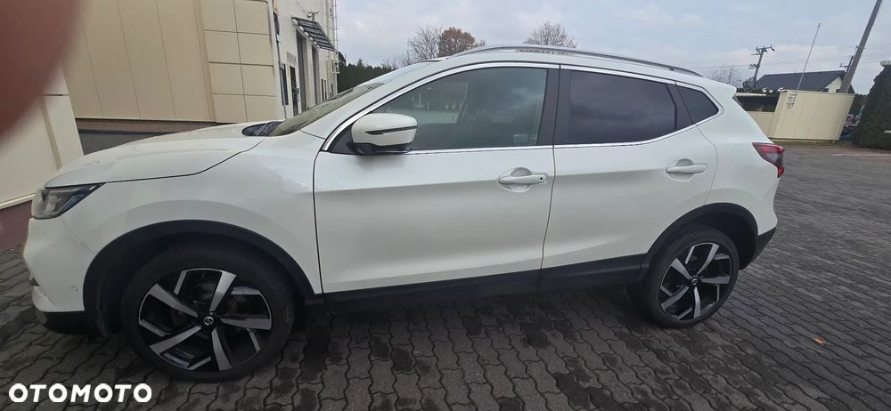 Nissan Qashqai 1.3 DIG-T Tekna - 2