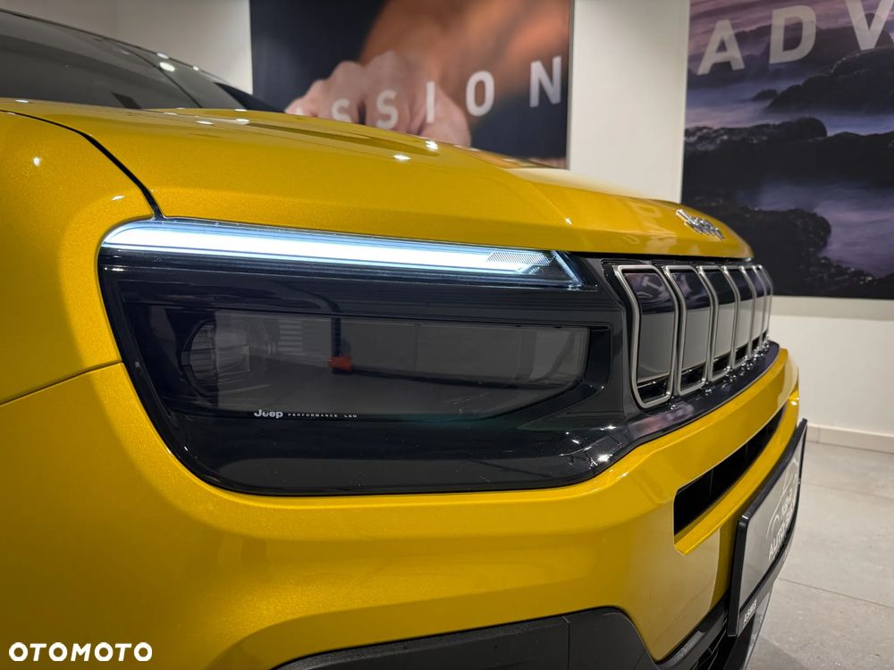 Jeep Avenger 1.2 T3 mHEV Summit FWD eDCT6 - 10