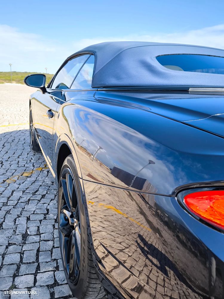 Bentley Continental Cabrio V8 - 9