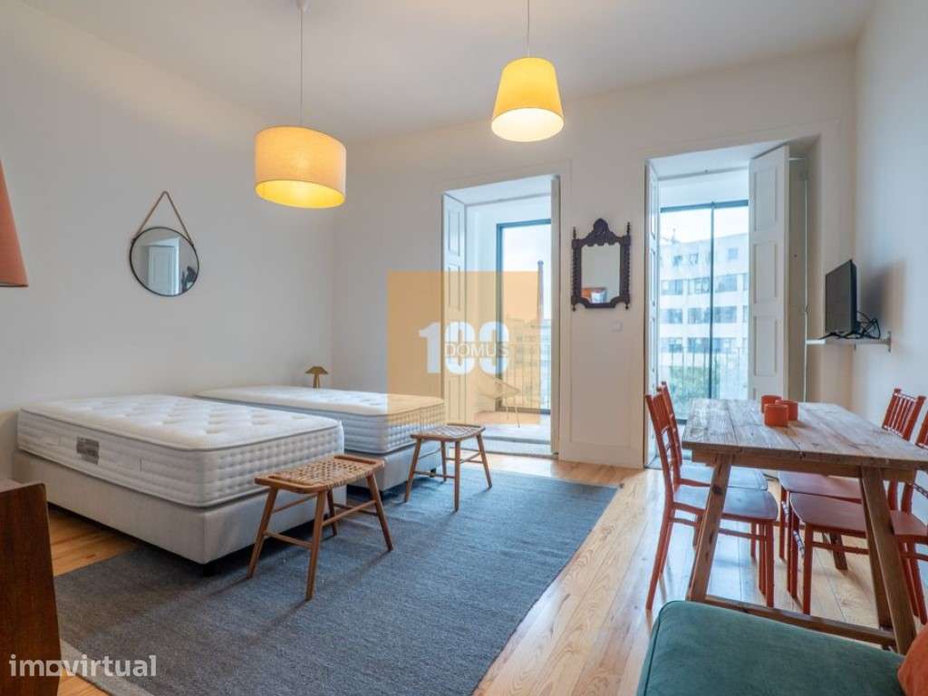 Apartamento T0 na Rua de Cedofeita - Grande imagem: 2/15