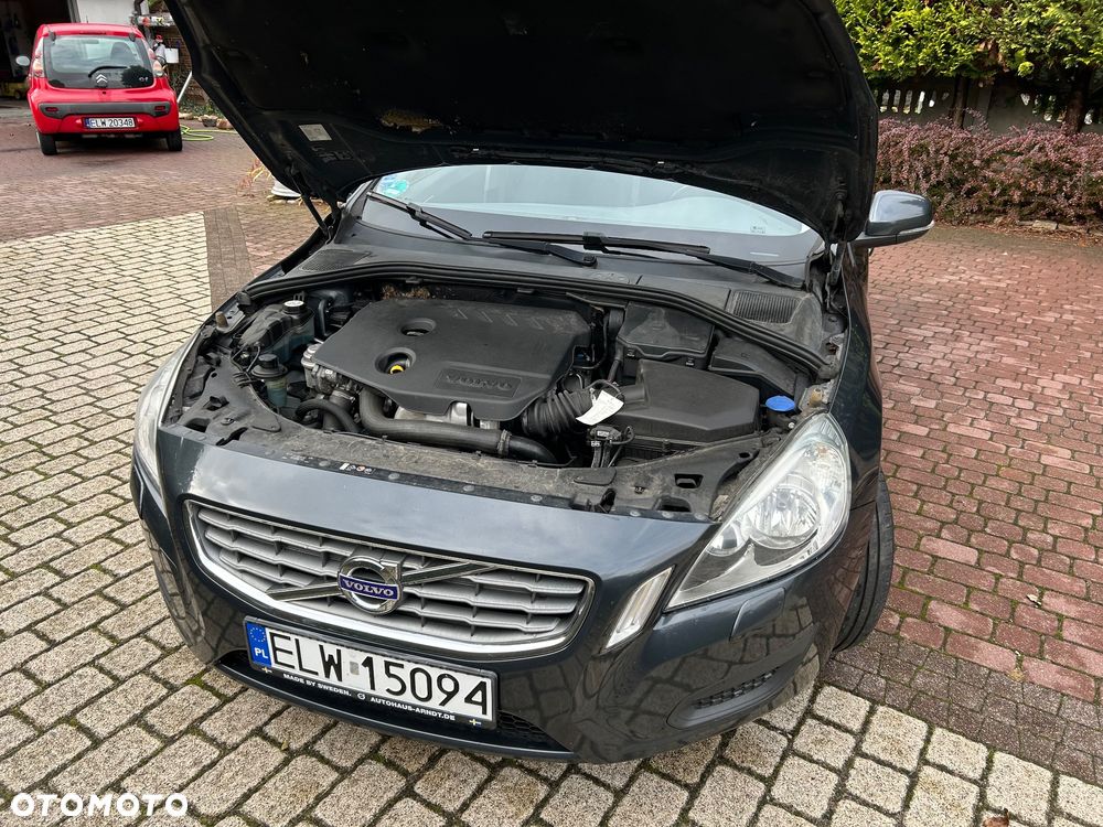 Volvo V60 DRIVe - 32