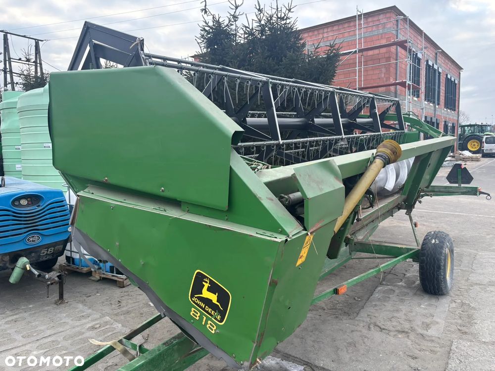 John Deere R818 - 1