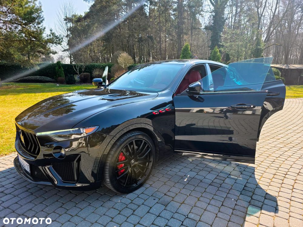 Maserati Levante Trofeo Q4 - 9
