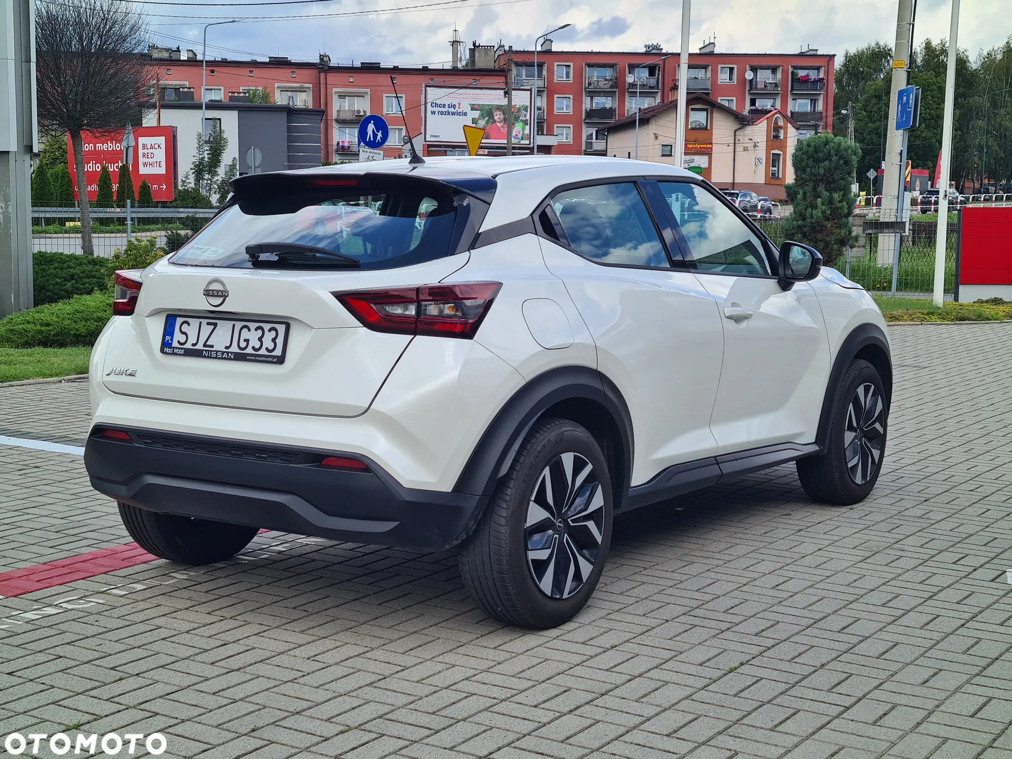 Nissan Juke 1.0 DIG-T Acenta DCT - 4