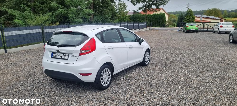 Ford Fiesta - 7
