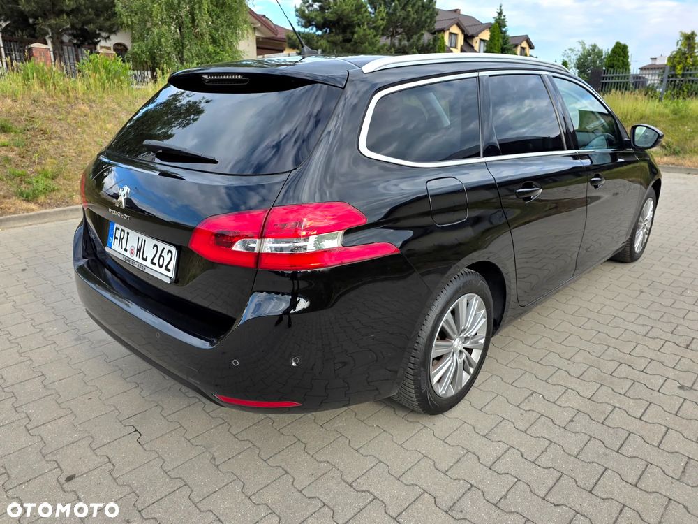 Peugeot 308 - 4