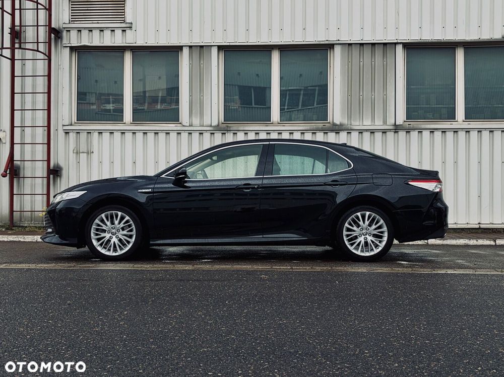 Toyota Camry 2.5 Hybrid Executive CVT - 4