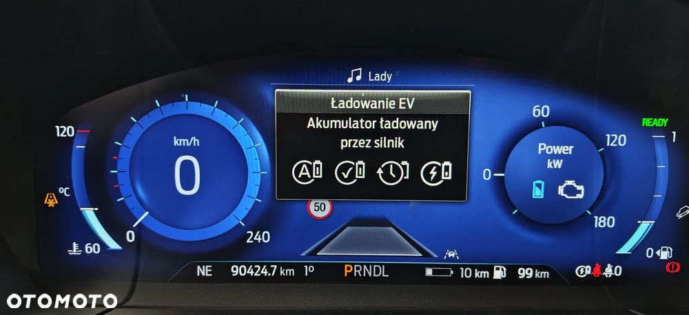 Ford Kuga 2.5 Duratec PHEV ST-LINE X - 24