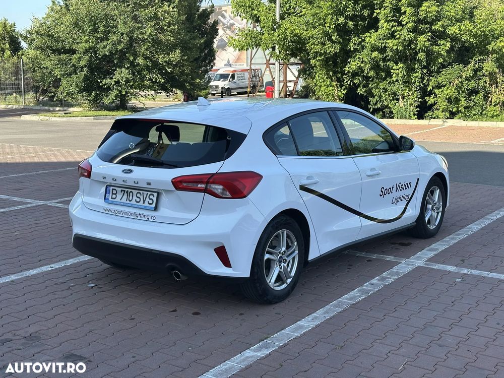 Ford Focus 1.0 EcoBoost Trend - 5