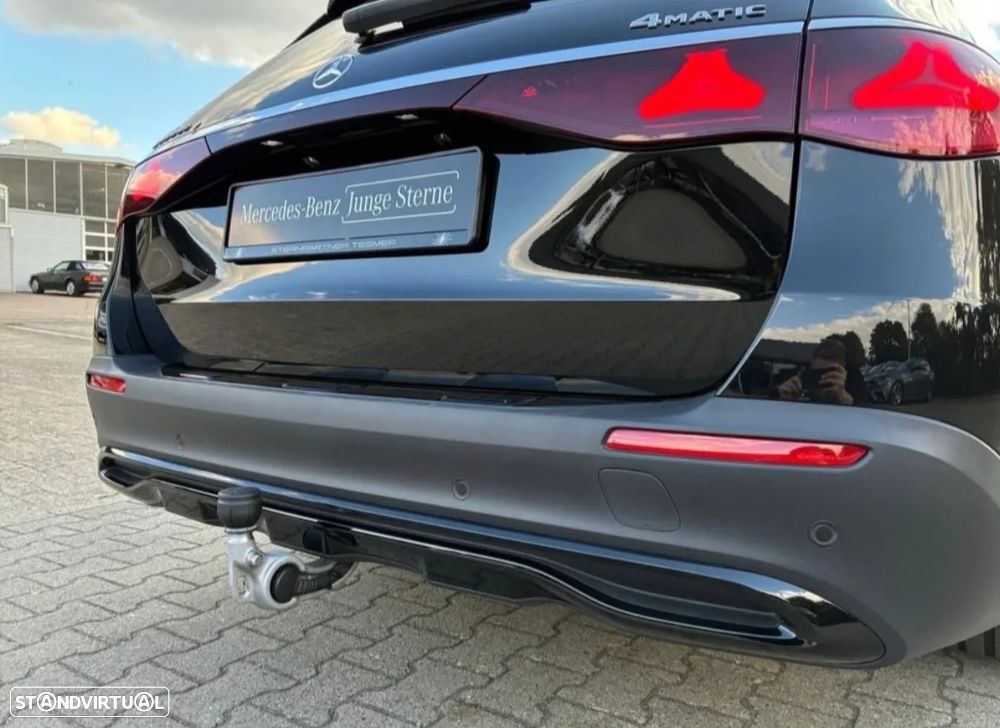 Mercedes-Benz E 300 de 4Matic All-Terrain - 15